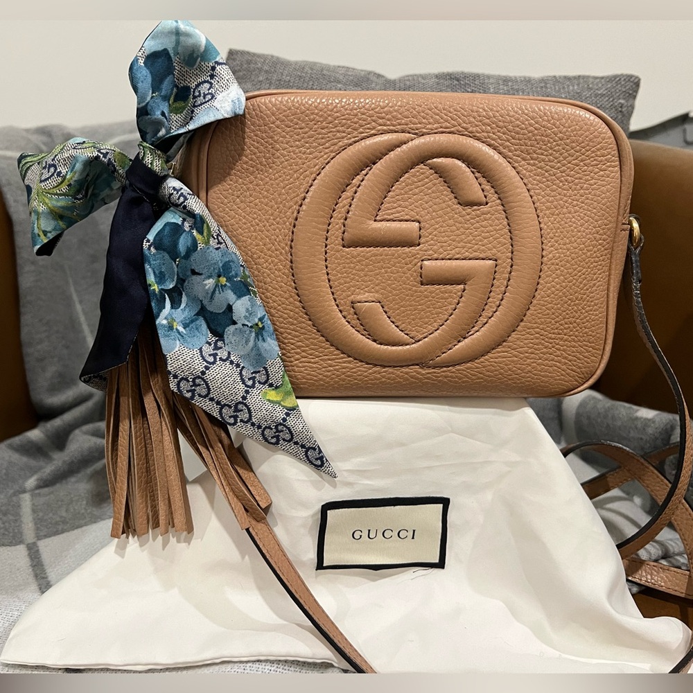 Gucci Soho Disco Crossbody Bag Beige Leather w/bonus twilly